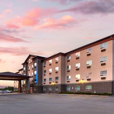 Best Western Plus Peace River Hotel & Suites Exteriör bild