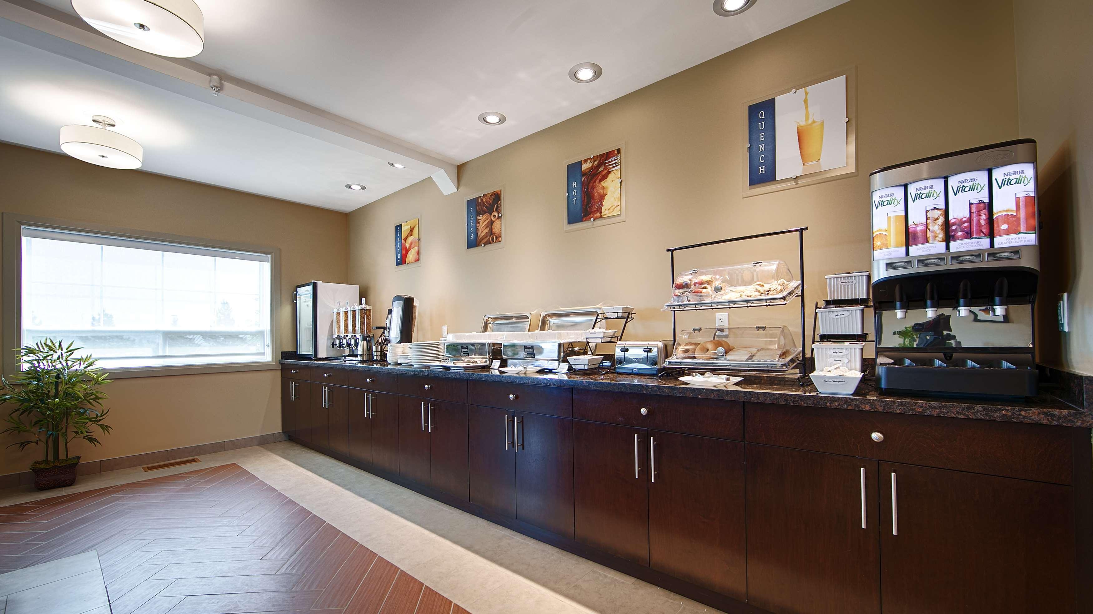 Best Western Plus Peace River Hotel & Suites Exteriör bild