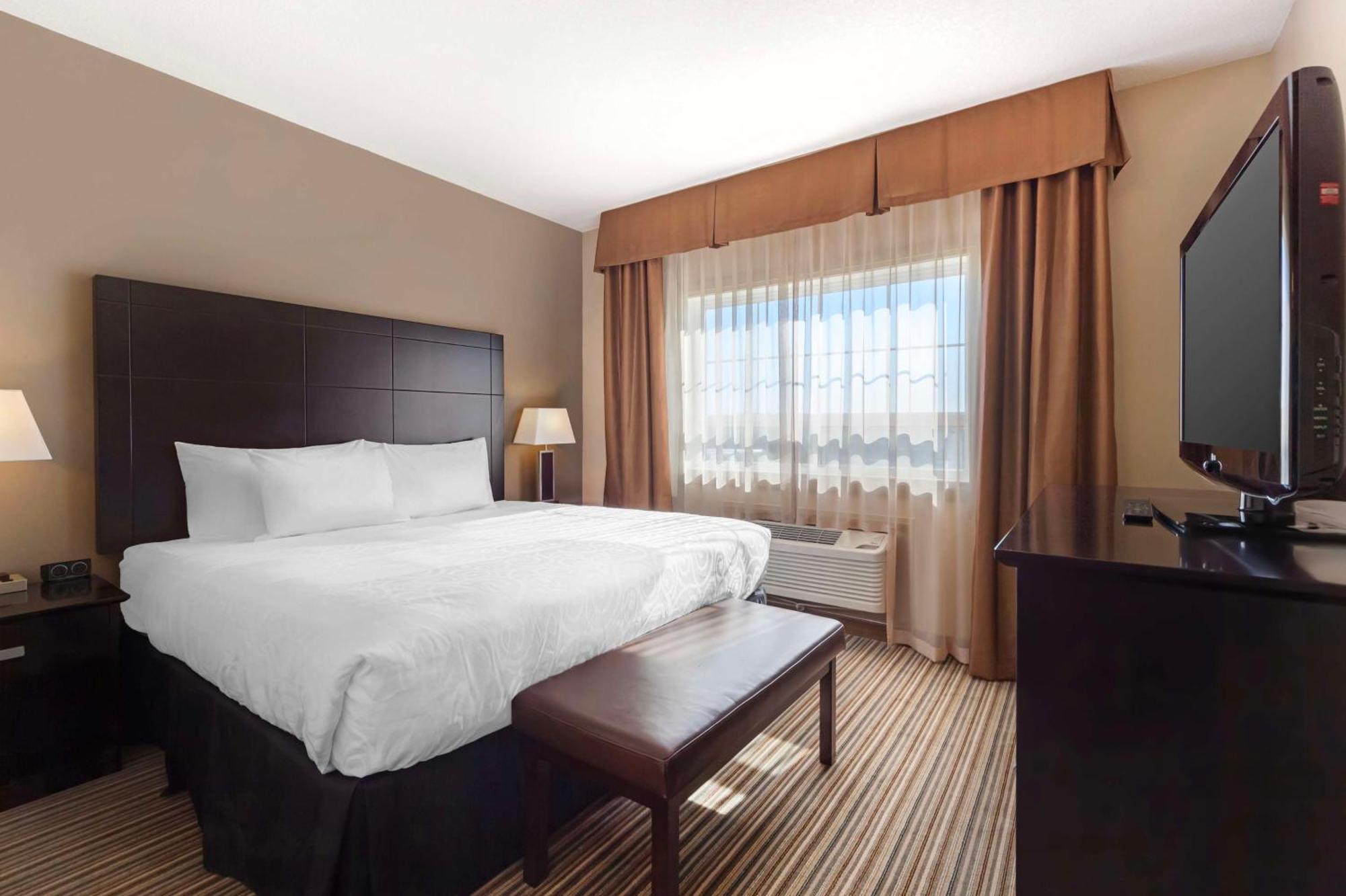 Best Western Plus Peace River Hotel & Suites Exteriör bild