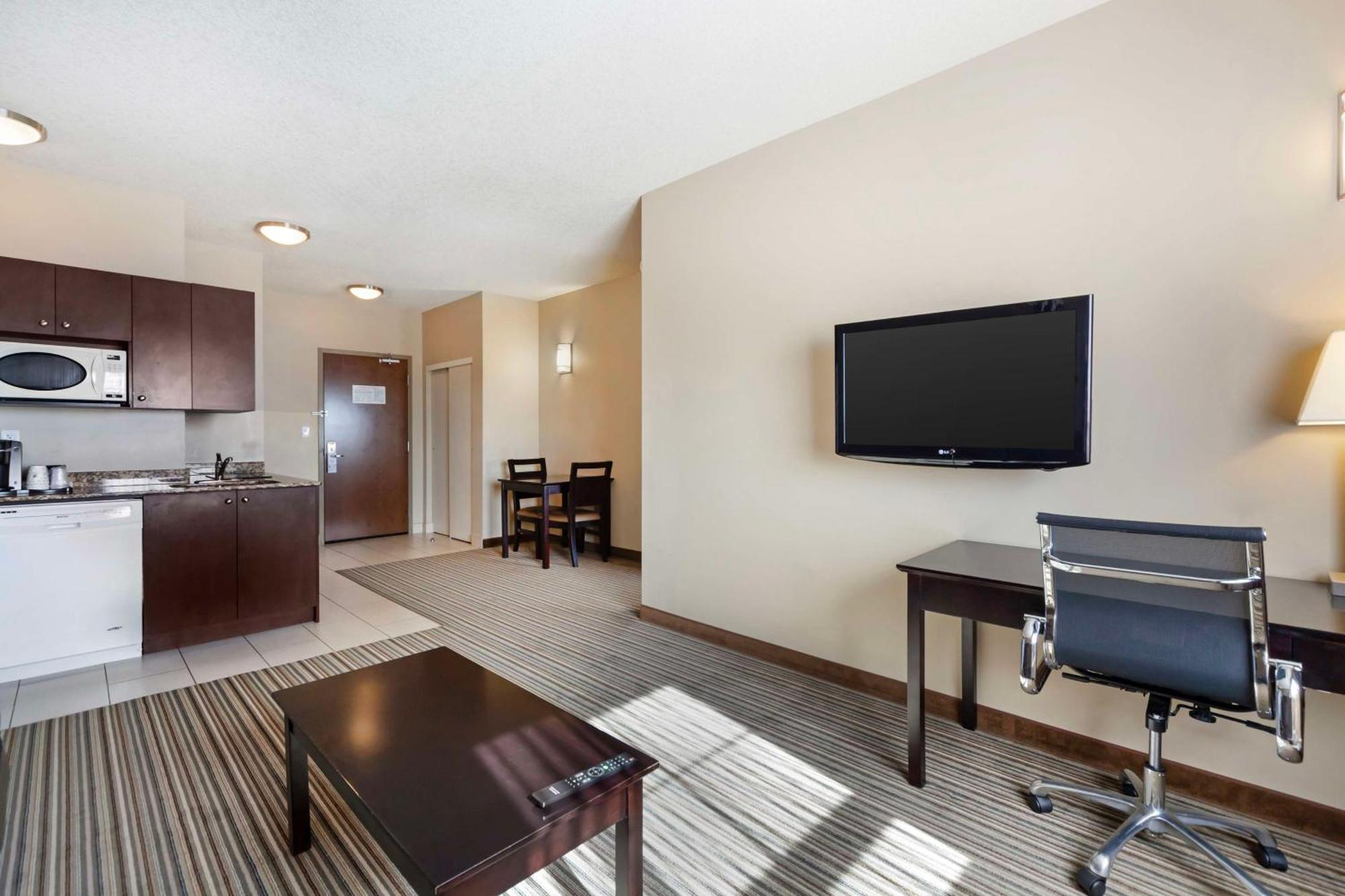 Best Western Plus Peace River Hotel & Suites Exteriör bild
