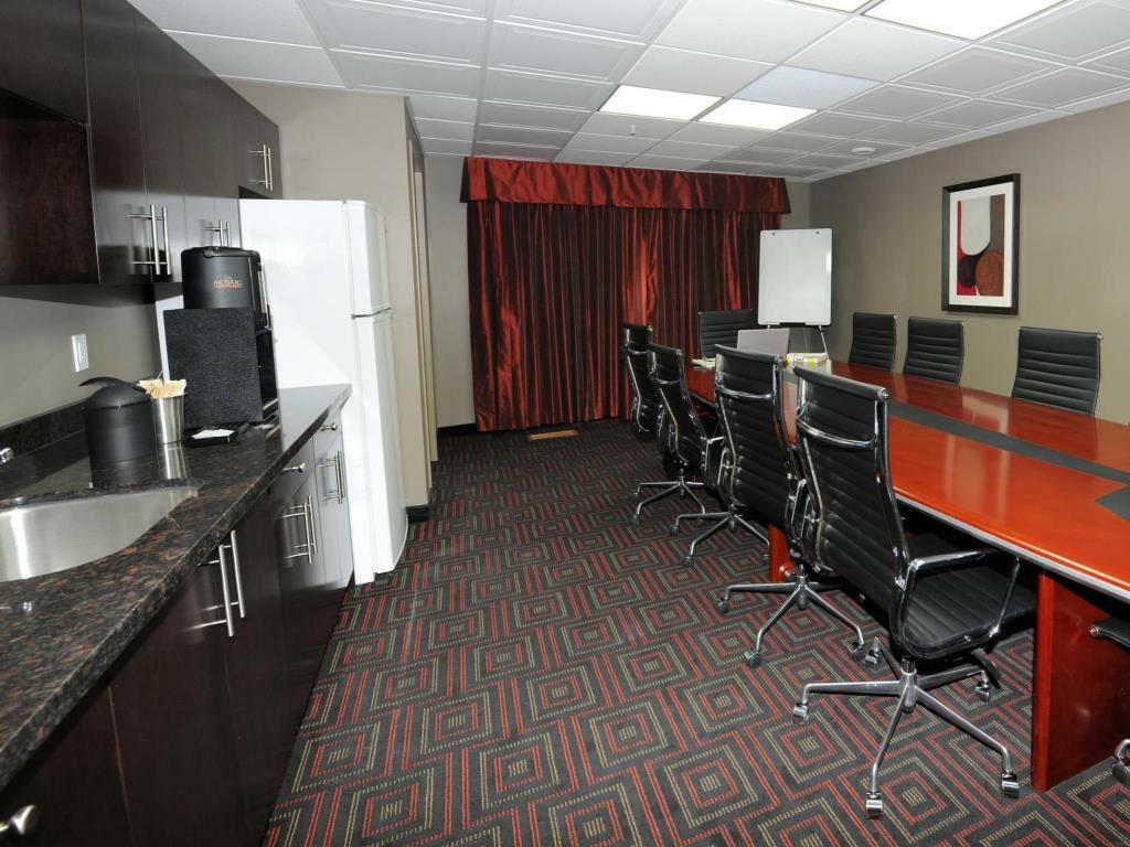 Best Western Plus Peace River Hotel & Suites Exteriör bild